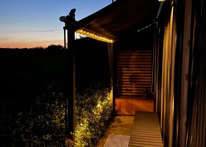 Tiny-house Mit Alpen- Stadt- Und Poolblick , Wlan Feriehus Passau